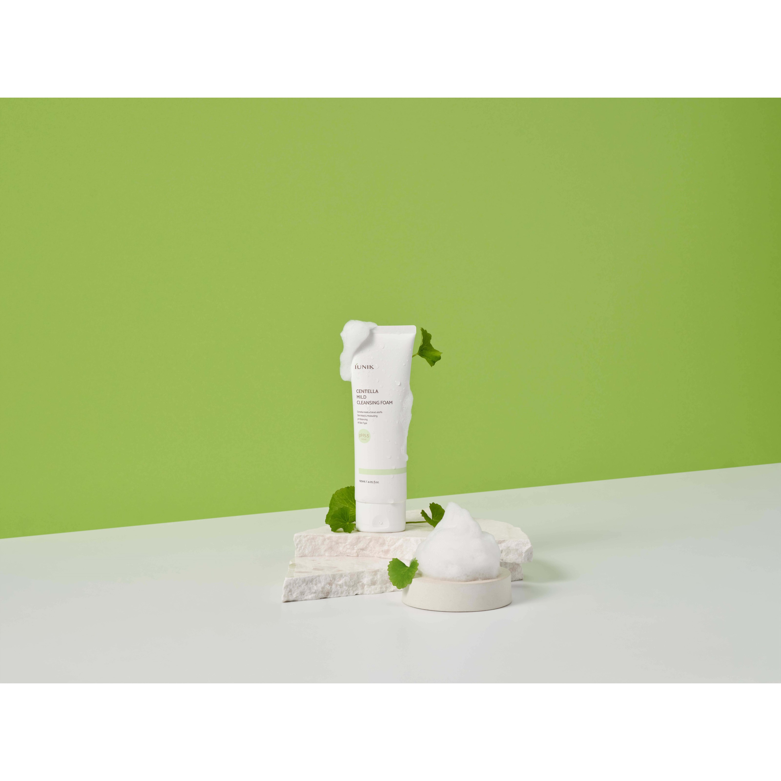 iUNIK Centella Mild Cleansing Foam 120 ml (obrázok 4)