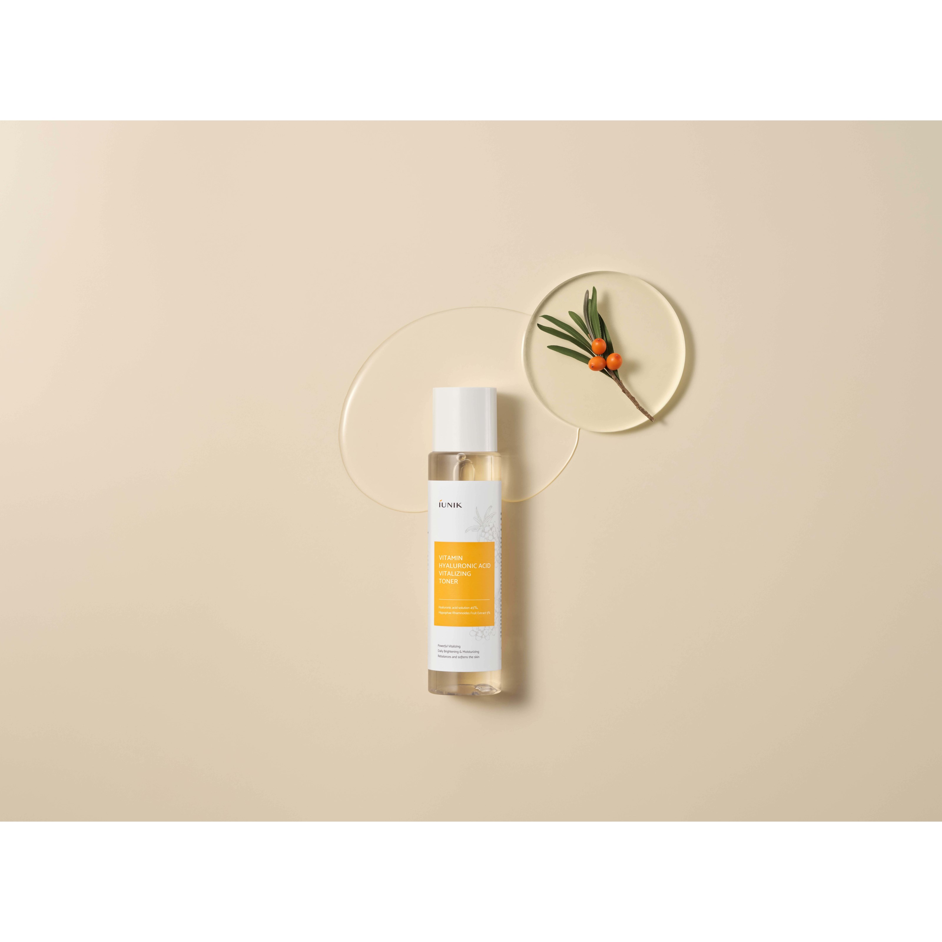 iUNIK Vitamin Hyaluronic Acid Vitalizing Toner 200 ml (obrázok 3)