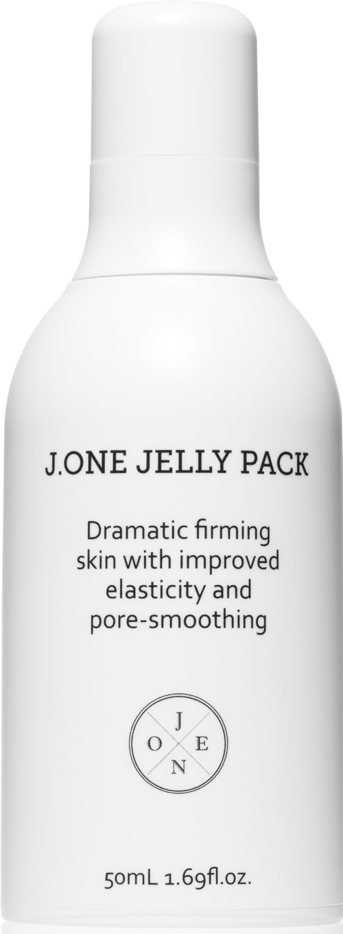 Vit flaska med svart text, märkt 'J.ONE JELLY PACK,' påstår att den stramar huden, förbättrar elasticitet och slätar ut porer.