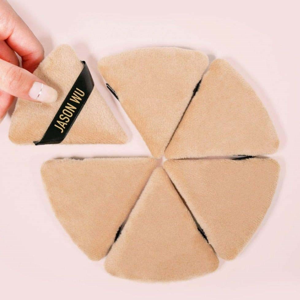JASON WU BEAUTY Triangle Powder Puff (obrázok 3)