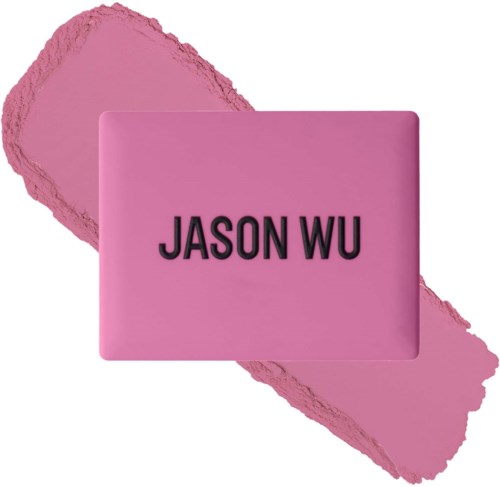 Vaaleanpunainen saippua, jossa on mustaa teksti 'JASON WU', taustan vaaleanpunainen levinne.