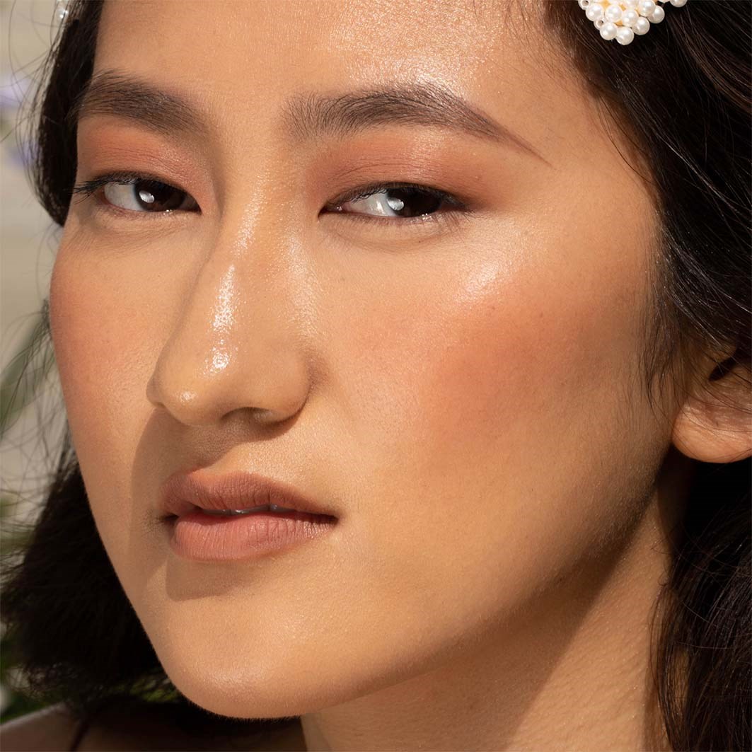 JASON WU BEAUTY Hot Fluff 3-in-1 Stick Biscotti (obrázok 6)