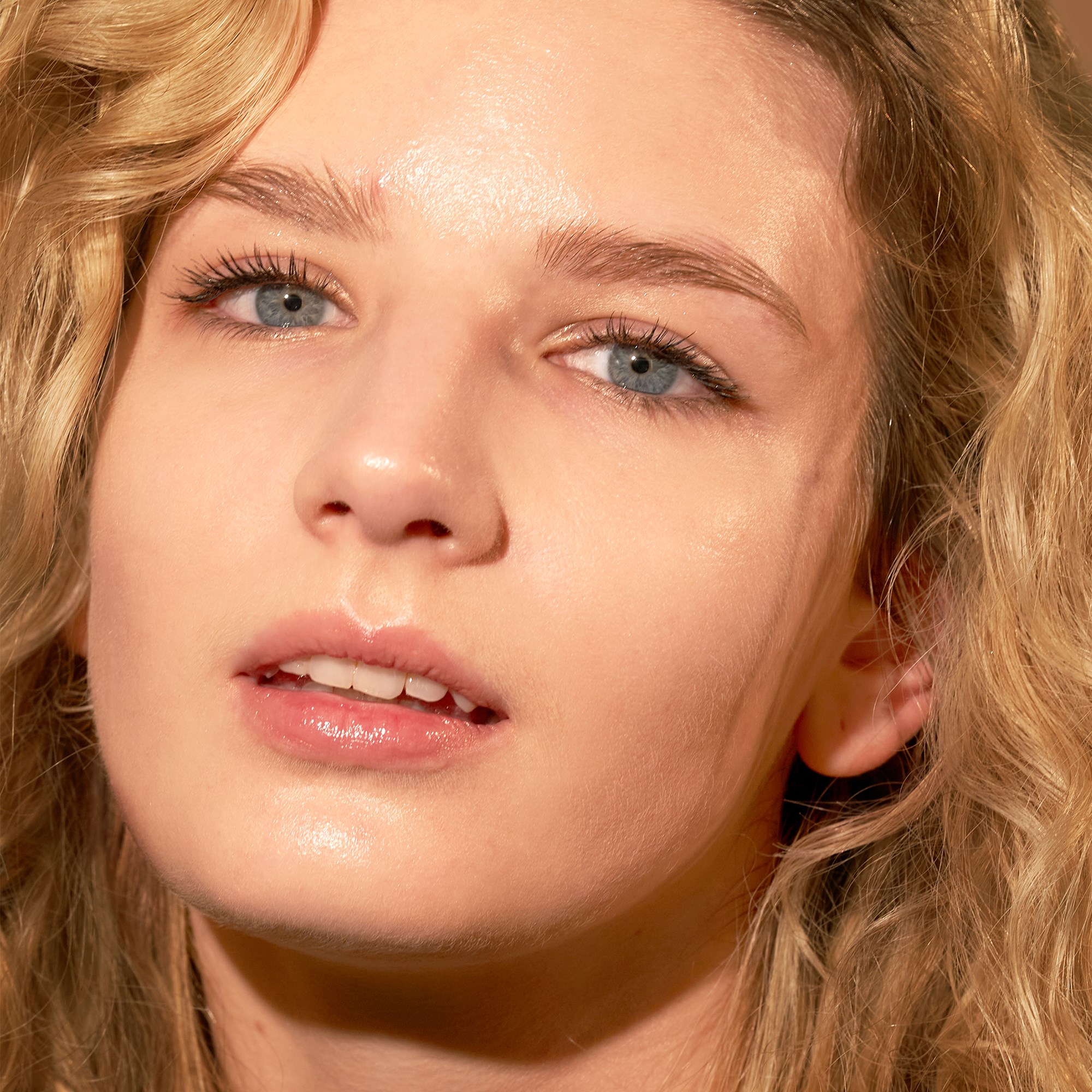 JASON WU BEAUTY Tinted Moisturizer Meets CC Cream Skin 1 (obrázok 8)