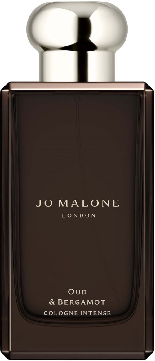 Donkere parfumfles met een zilveren dop, gelabeld Jo Malone London, Oud & Bergamot, Cologne Intense.