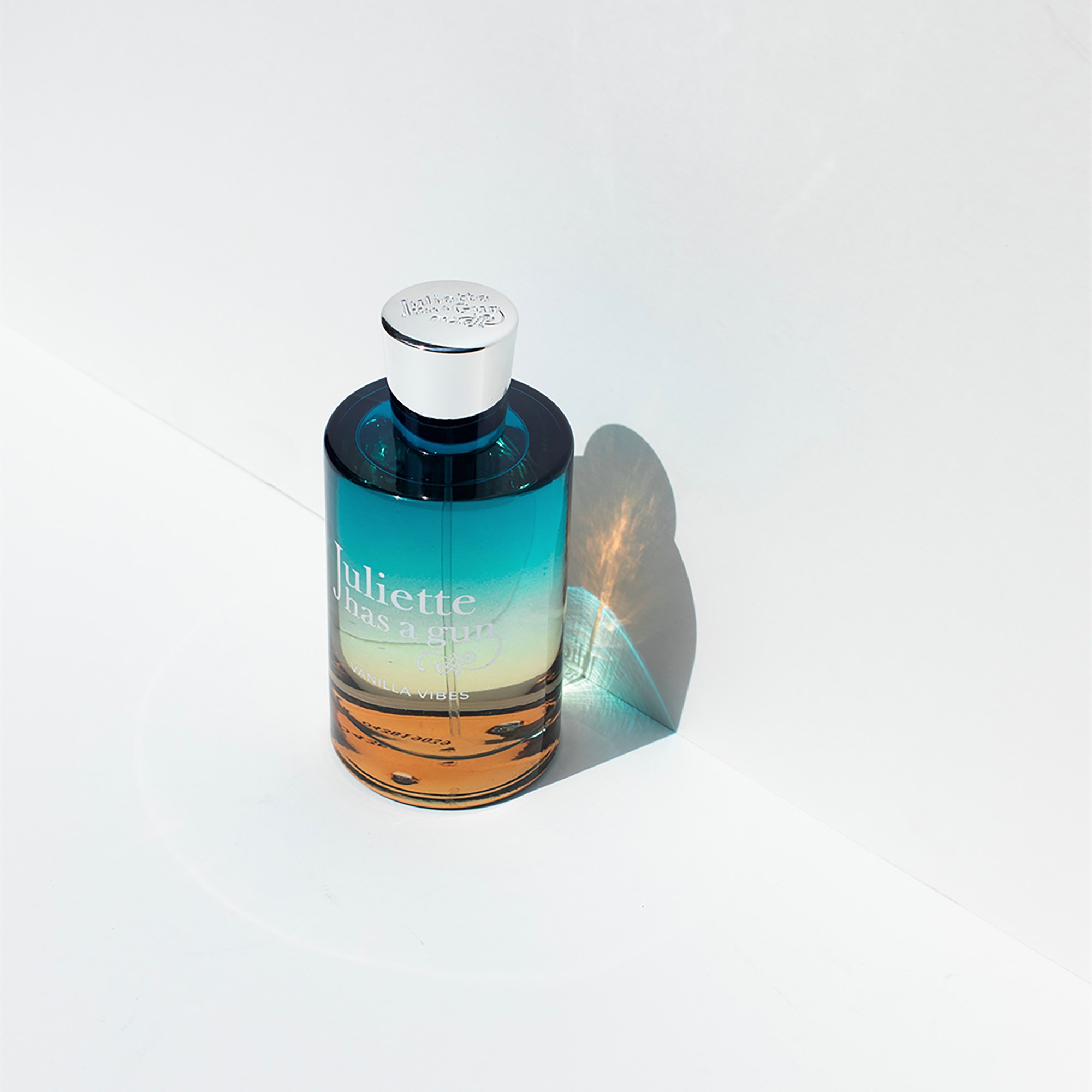 Juliette Has A Gun Eau De Parfum Vanilla Vibes - woda perfumowana 100 (obrázok 6)