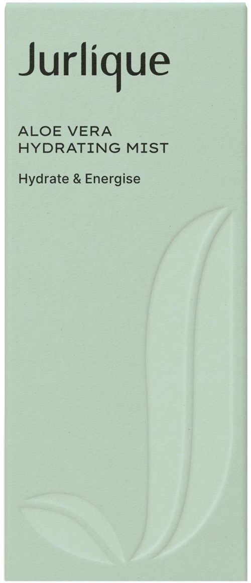 En lys grønn eske med svart og hvit tekst, nevner aloe vera og fuktighetsgivende spray for hudpleie.