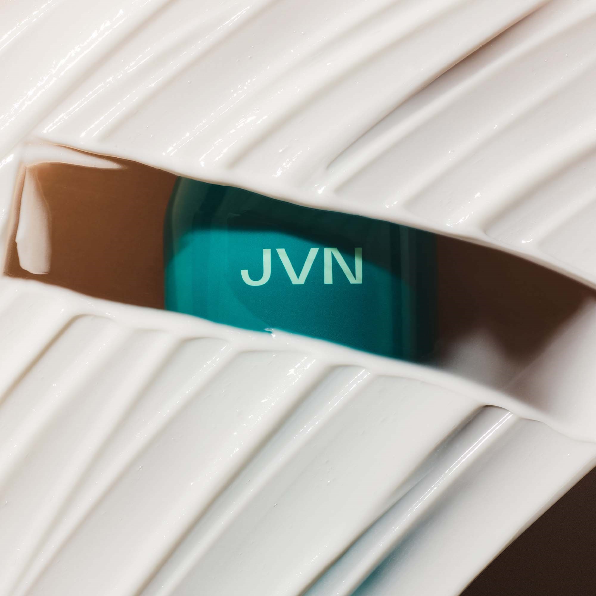 JVN Embody Volumizing Conditioner 295 ml (zdjęcie 6)