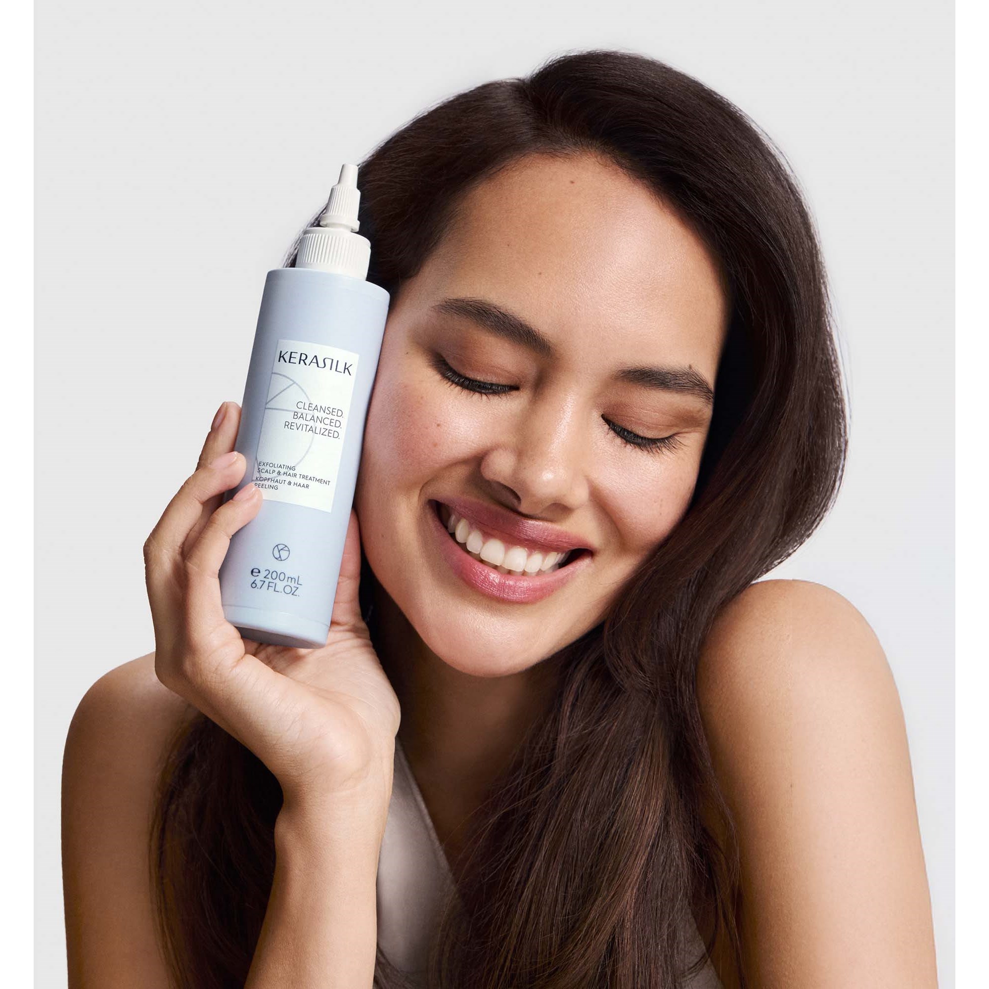 Kerasilk SPECIALISTS Exfoliating Scalp & Hair Treatment 200 ml (obrázok 9)
