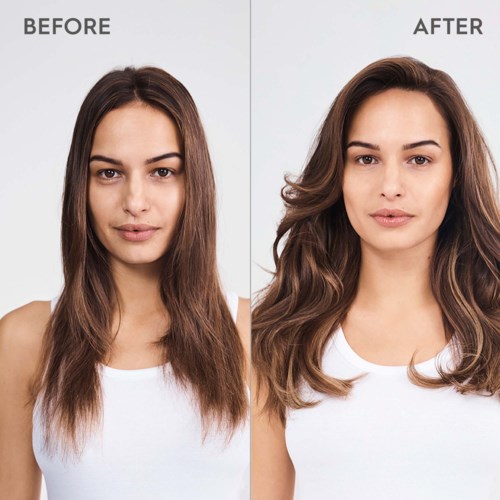 Voor- en na-foto van een vrouw met lang, steil haar en daarna met gestyled, golvend haar.