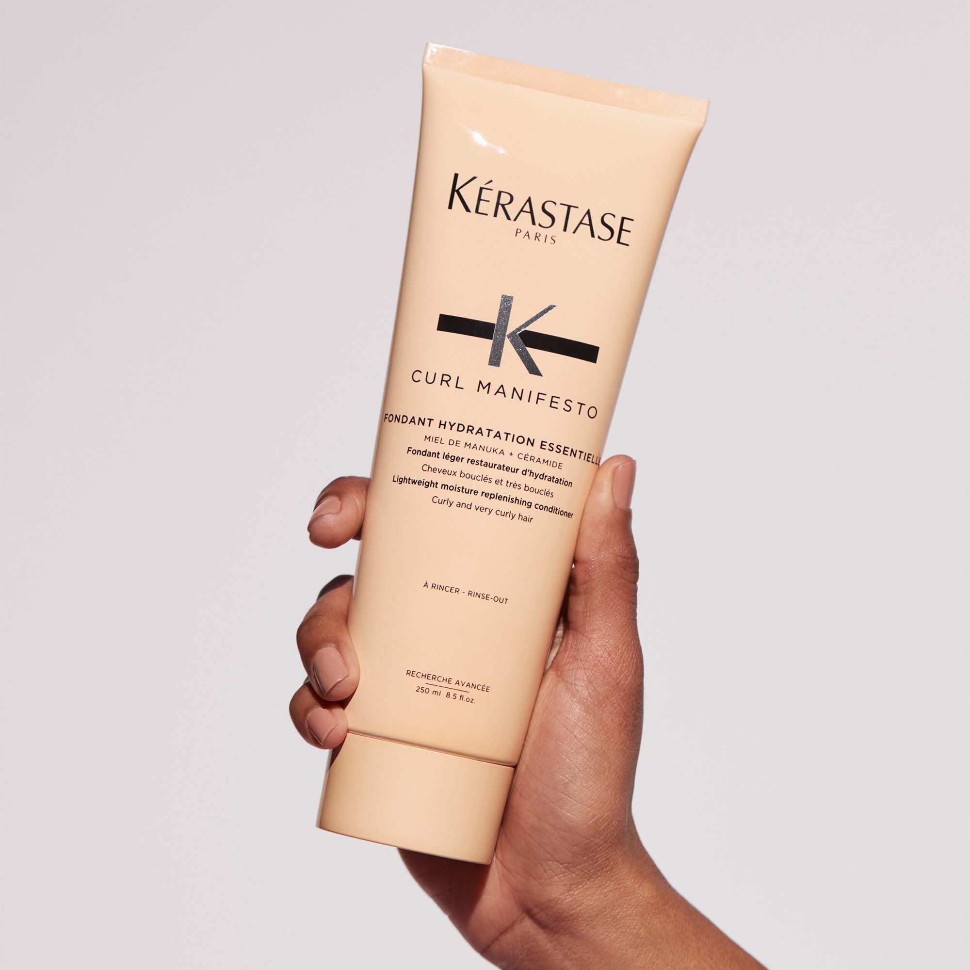 Kérastase Curl Manifesto Nawilżająca Odżywka Curl Manifesto 250 ml (obrázok 10)