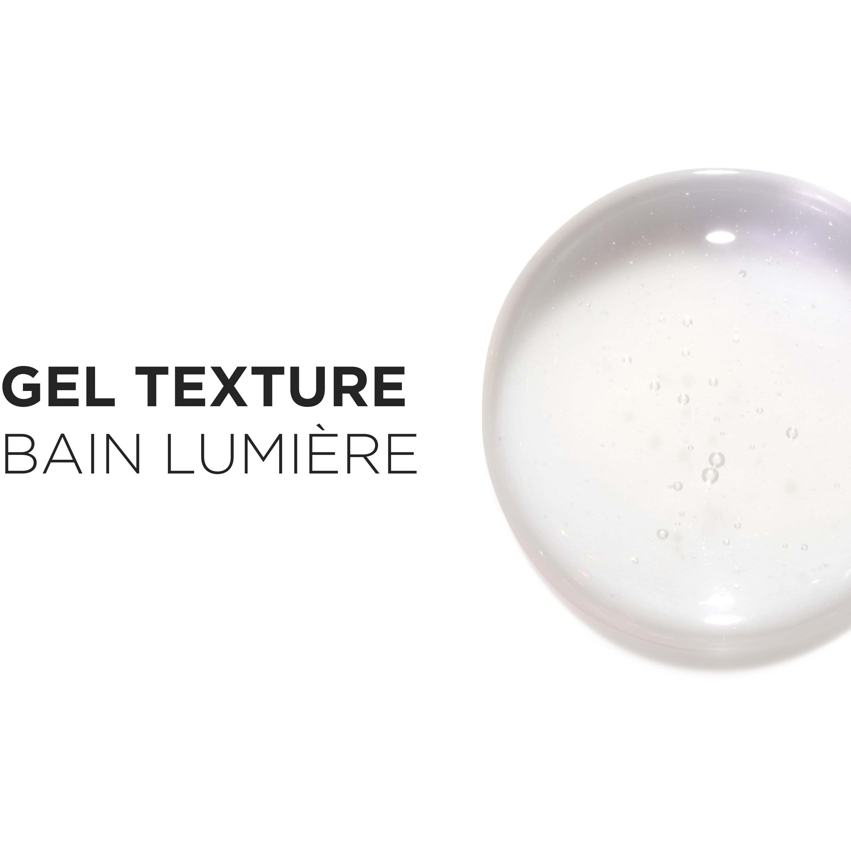 Kérastase Blond Absolu Bain Lumière Shampoo for lightened or highlight (obrázok 4)