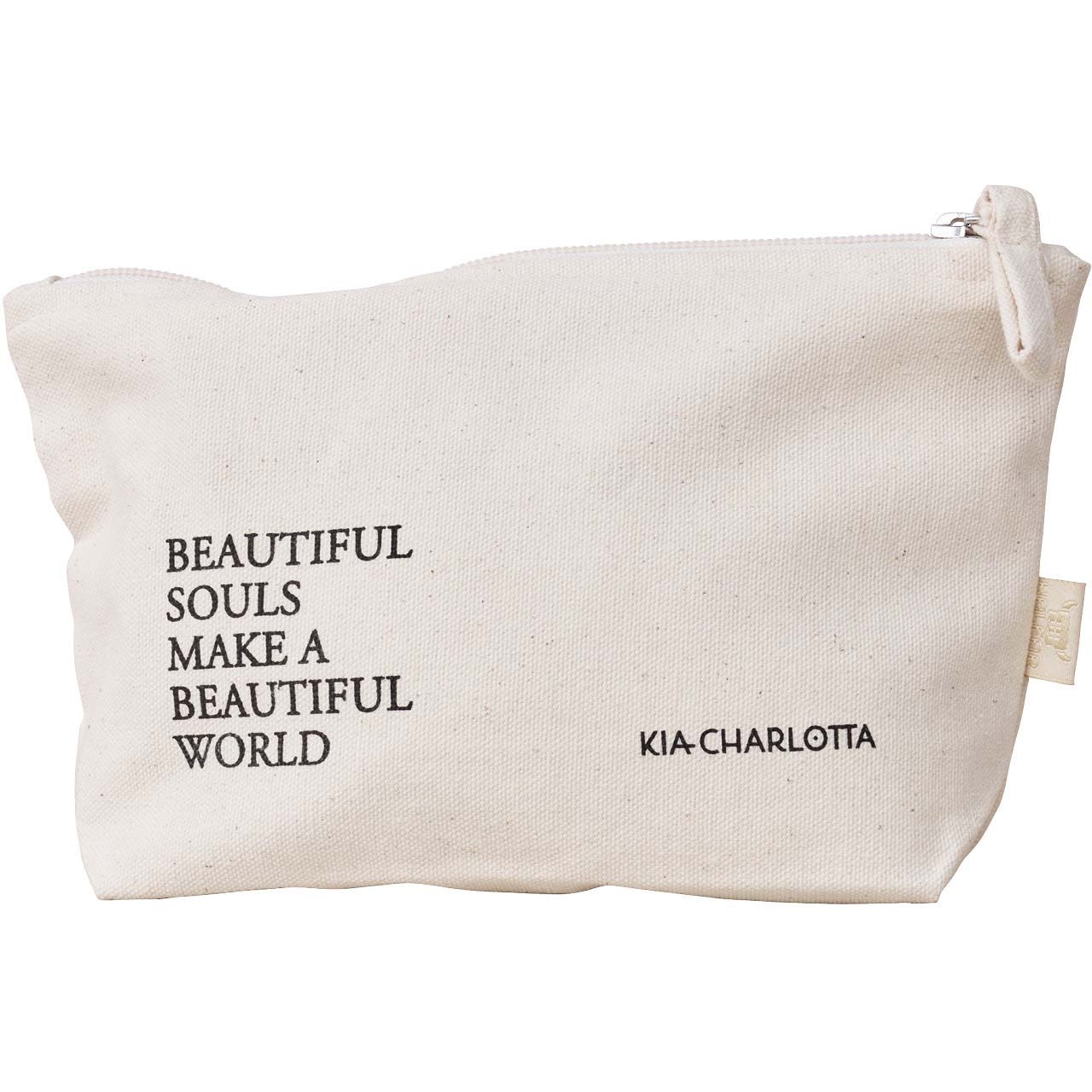 Läs mer om Kia-Charlotta Beauty Bag