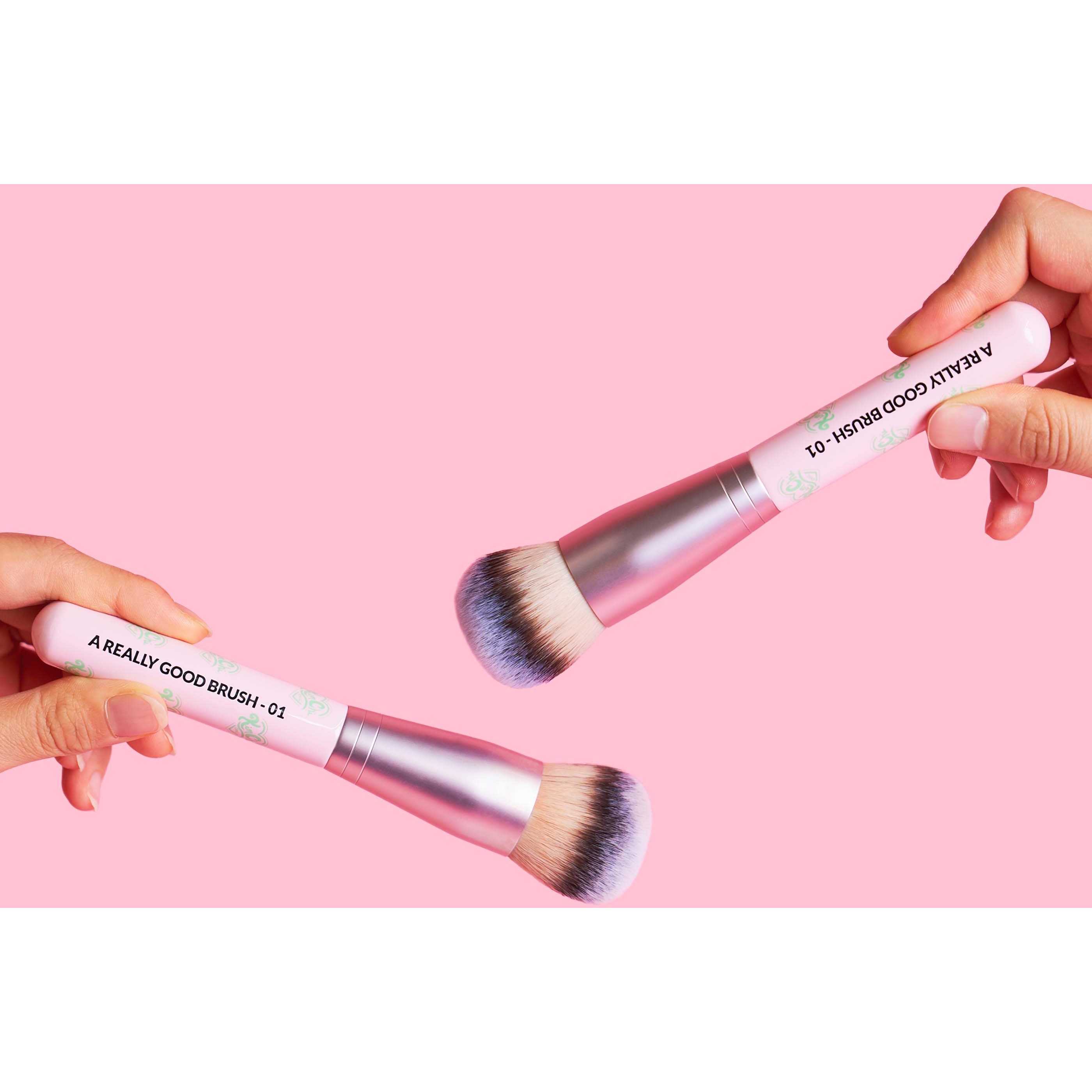 KimChi Chic Foundation Brush - pędzel do podkładu (obrázok 7)