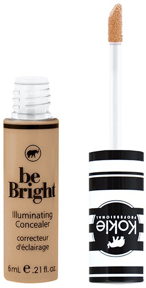 En beige concealerflaska med vit lock och en vit och svart randig applikatorstång.
