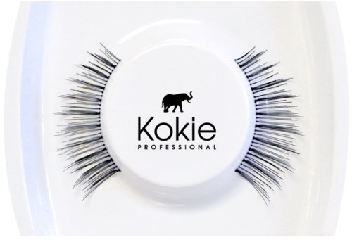 Et par falske øyevipper i en klar beholder med teksten "Kokie PROFESSIONAL" og en liten elefantlogo.