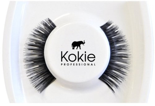 False eyelashes i plastbeholder med merkevaren 'Kokie Professional' og en elefantlogo.