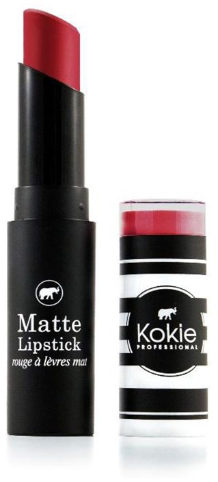 Rødt leppestift med svart tube og gjennomsiktig lokk som viser merket Kokie og matt finish.