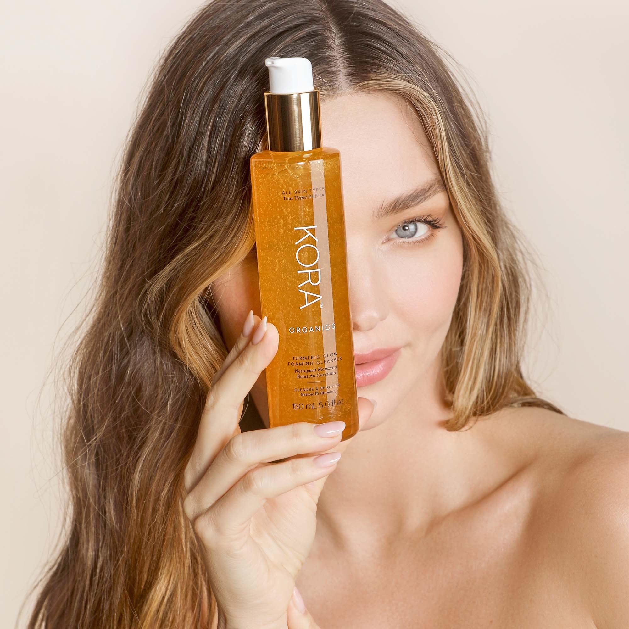 KORA Organics Organics Turmeric Glow Foaming Cleanser 150ml - Żel do m (obrázok 7)