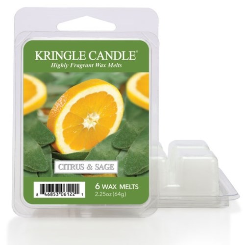 En förpackning med Kringle Candles vaxbitar i doften citrus och sage. Sex bitar inuti. Förpackningen har en orange och grön etikett.