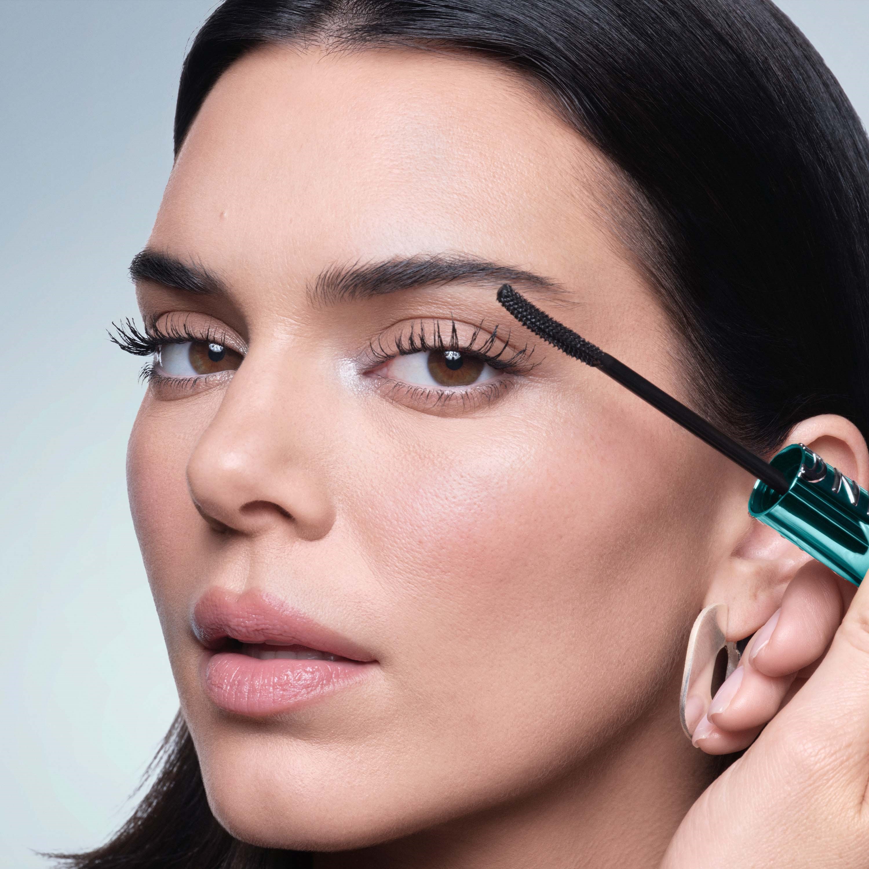 L'Oréal Paris Telescopic Extensionist Waterproof Mascara Black (obrázok 5)