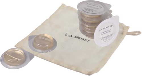 L:a Bruket 323 Plumping Ice Cube Peptides, Wild Berry 10 x 5 ml