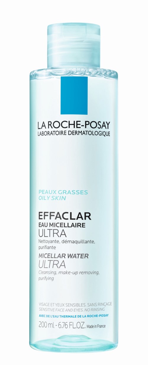En klar flaska med La Roche-Posay Effaclar Ultra Micellar Water för fet hud, 200 ml.