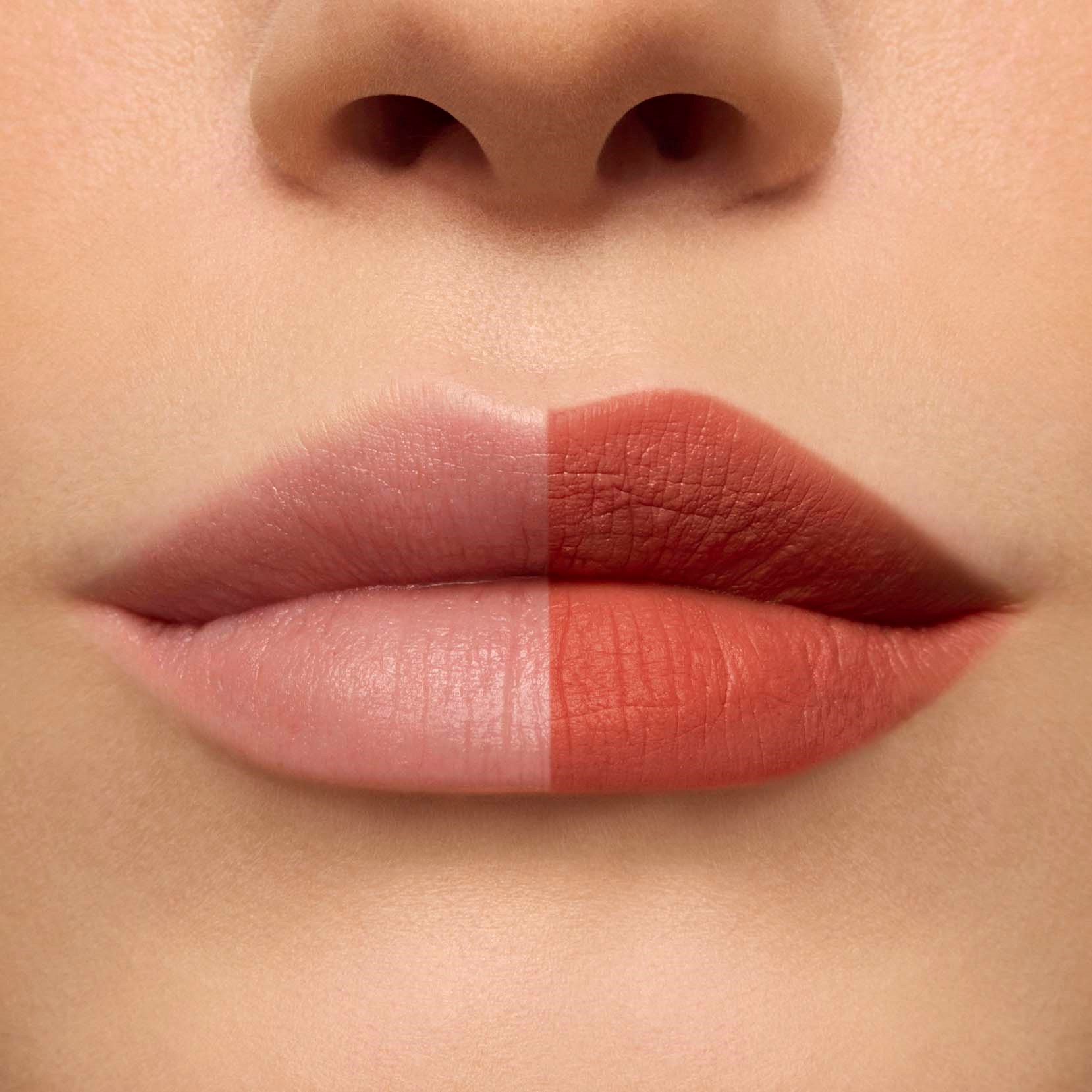 Lancôme L'Absolu Rouge Drama Matte Lipstick 200 French Drama (obrázok 3)