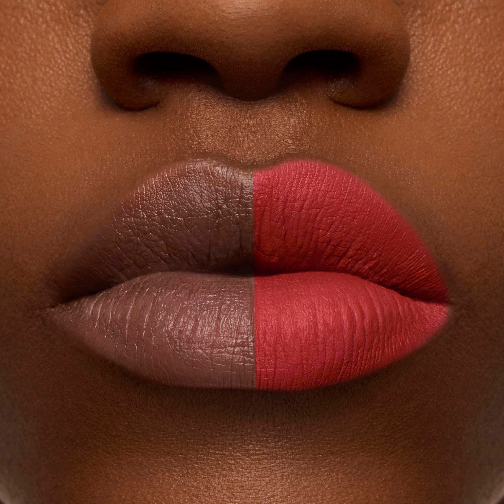 Lancôme L'Absolu Rouge Drama Matte Lipstick 271 Dramatically Me (obrázok 5)
