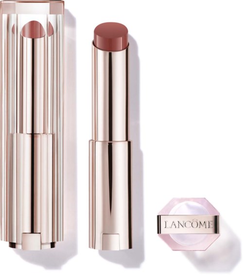 En rosa leppestift med blank metallkappe og et rosa lokk fra Lanc f4me.