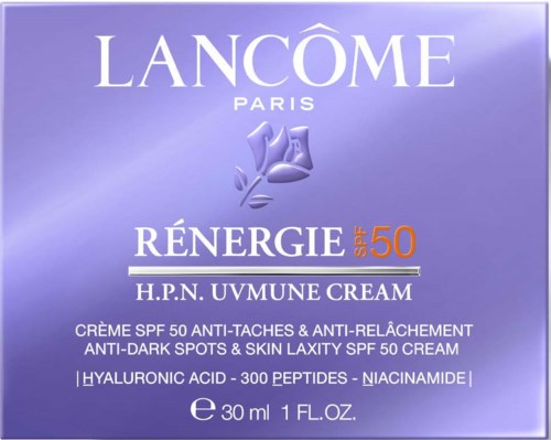 Lancôme Rénergie kräm med SPF 50, mot mörka fläckar, och hyaluronsyra, i en lila förpackning.