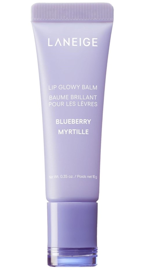 En lavendelfärgad tub med Laneige Lip Glowy Balm med blåbärs- och myrtillefärger.