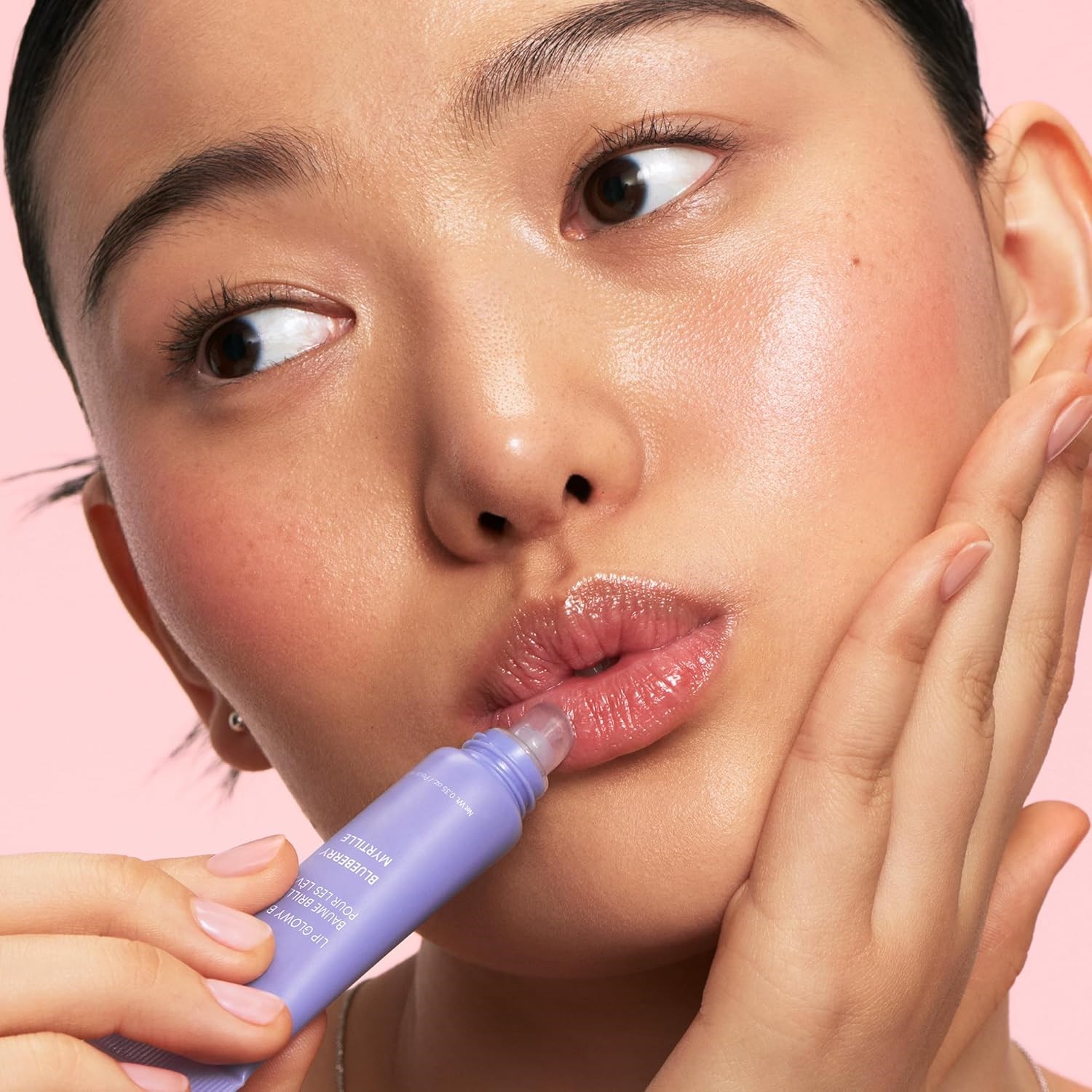 Laneige Lip Glowy Balm Blueberry (obrázok 4)