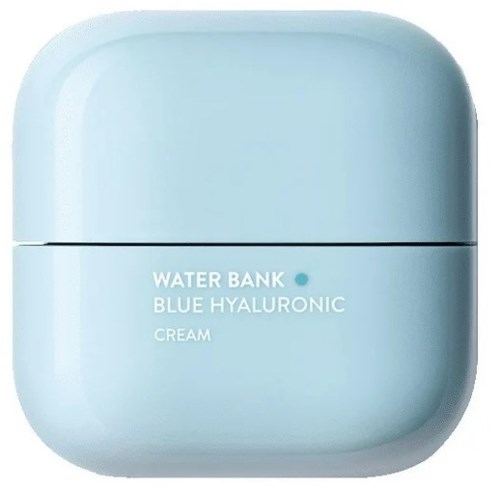 En lys blå beholder, rund med lokk, merket Water Bank Blue Hyaluronic Cream.