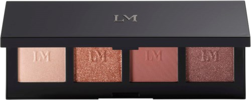Fire øjenskygge nuancer i en sort palette med gråt låg, mærket med initialerne LM.
