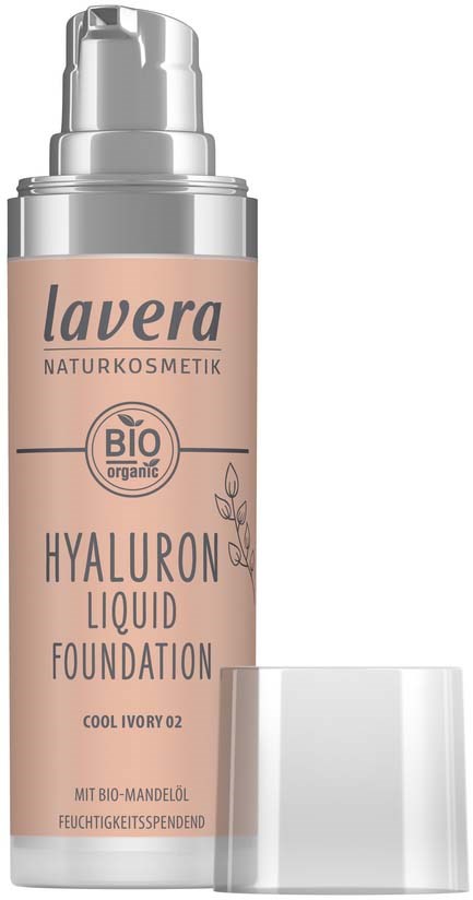En beige flaska med silverlock, märkt 'Lavera Hyaluron Liquid Foundation, Bio organic, Cool Ivory 02,' och en tydlig pump.
