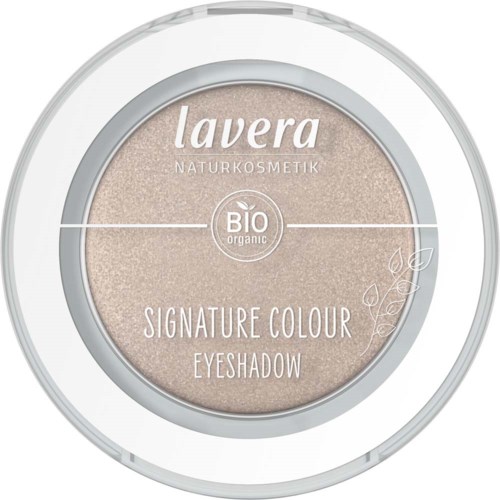 En rund ögonskuggaskål med beige nyans, märkt 'Lavera' och 'Signature Colour'. Den har ekologiska och miljövänliga märkningar.