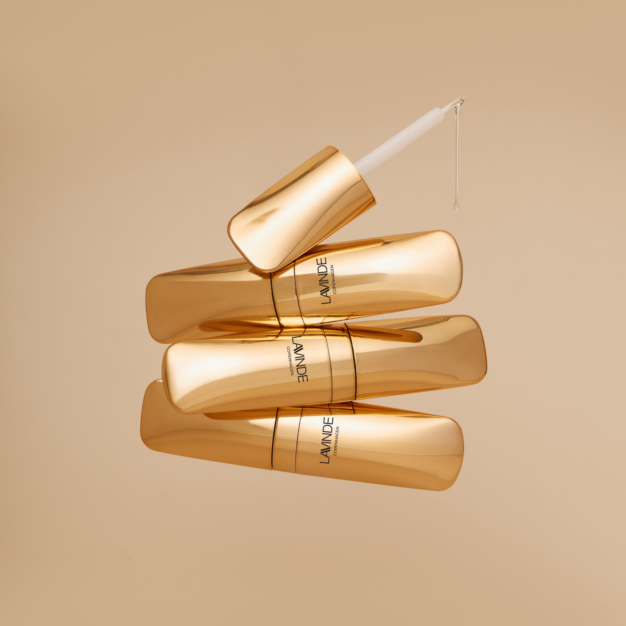 Lavinde Copenhagen HYPED - Eyelash Serum 2 ml (obrázok 4)