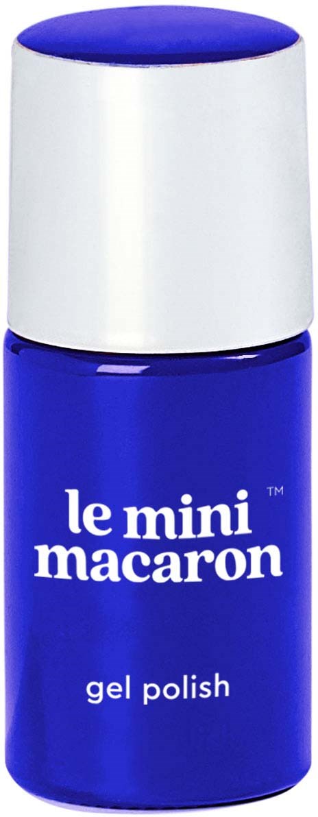 En liten blå flaske med gelénegellakk med en hvit hette og hvit tekst som sier 'le mini macaron' og 'gel polish.'