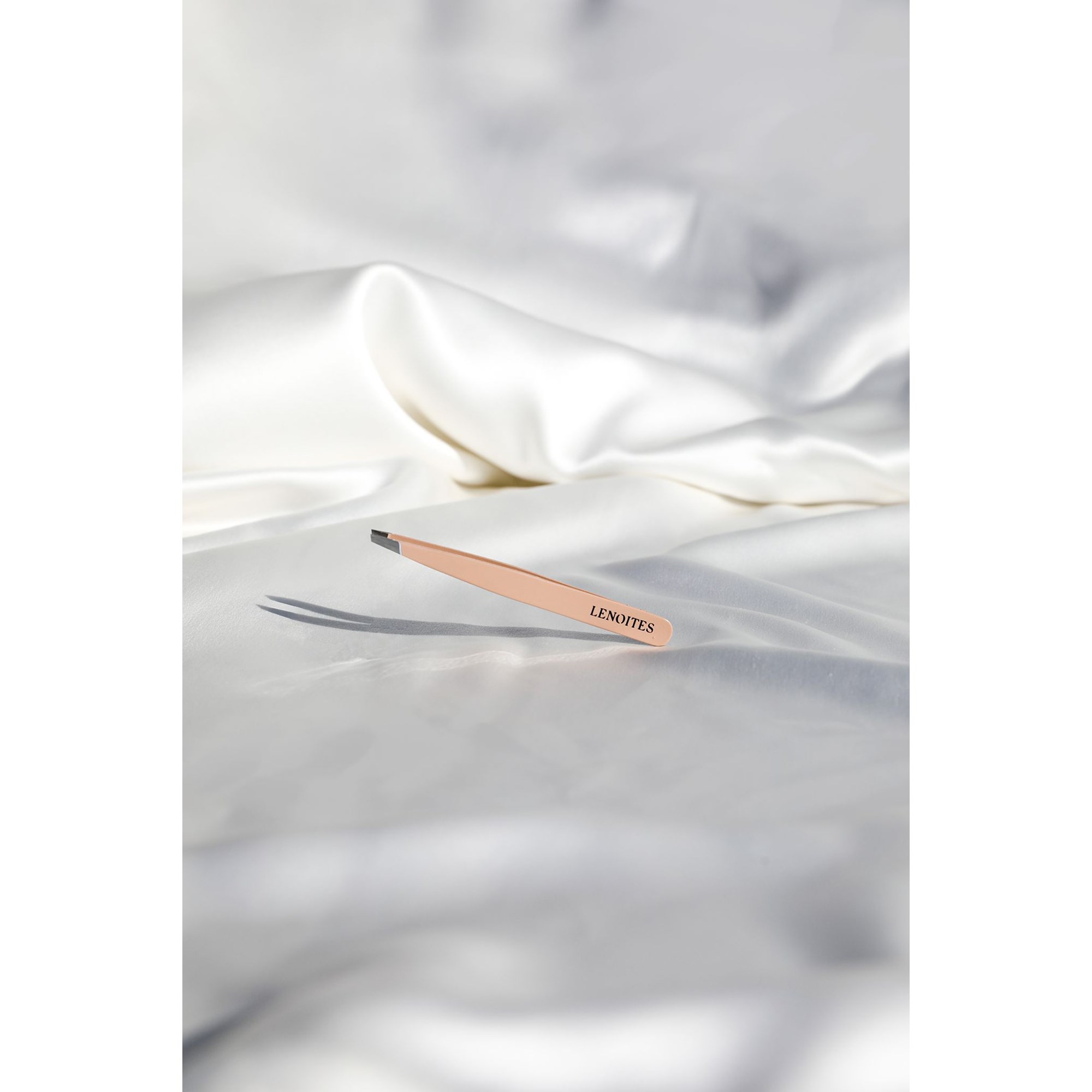 Lenoites Premium Slant Tweezer - pęseta (obrázok 4)