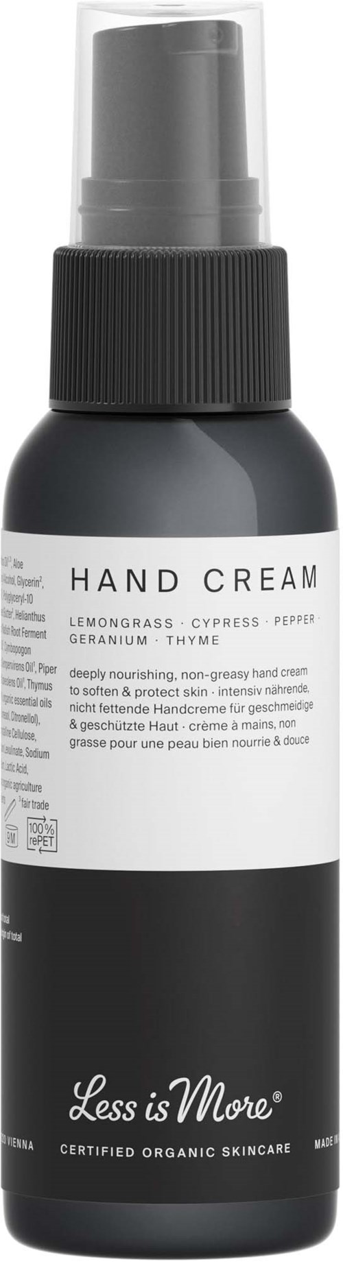 En svart og hvit flaske merket 'Hand Cream' med pumpe, nevner naturlige ingredienser som sitronverbena og cypress.