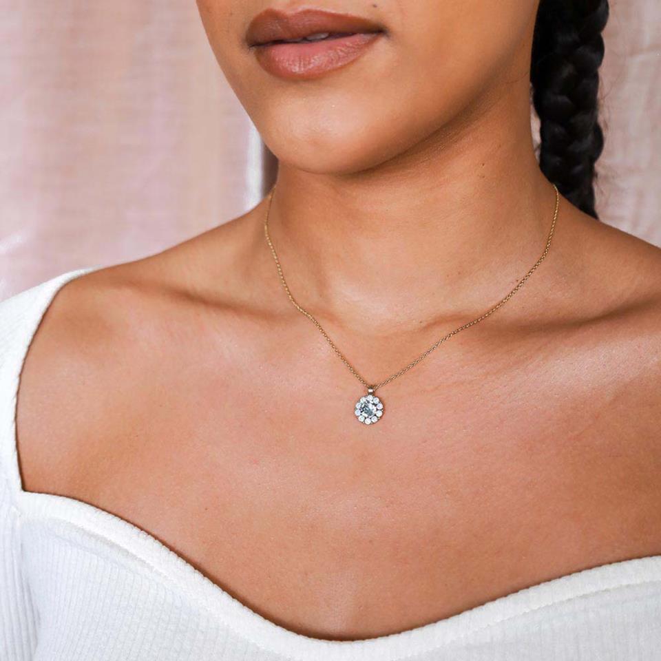 Lily and rose sofia necklace Clearance