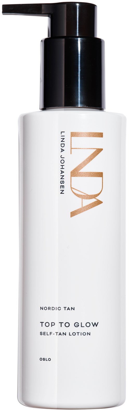 En hvit flaske med svart pumpe merket 'INDIA' og 'Nordic Tan' for selvbruningslotion.