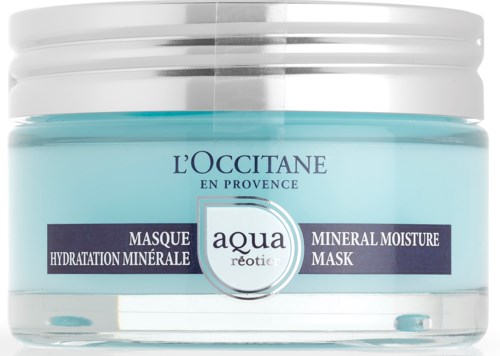 En liten krukke med L'OCCITANE mineralsk fuktemaske med lys blå etikett og sølvlokk.