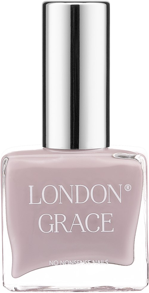 Een lichtroze nagellakfles met zilveren dop, gelabeld 'London Grace' met een slogan onder.