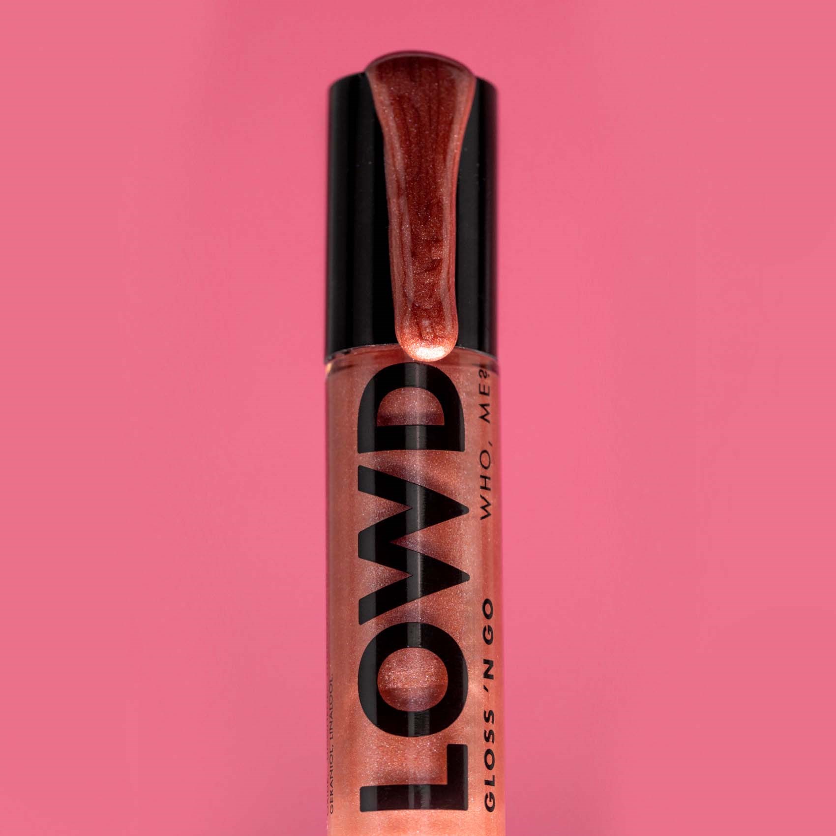 LOWD Cosmetics Gloss N' Go Lipgloss Who, me? (obrázok 3)