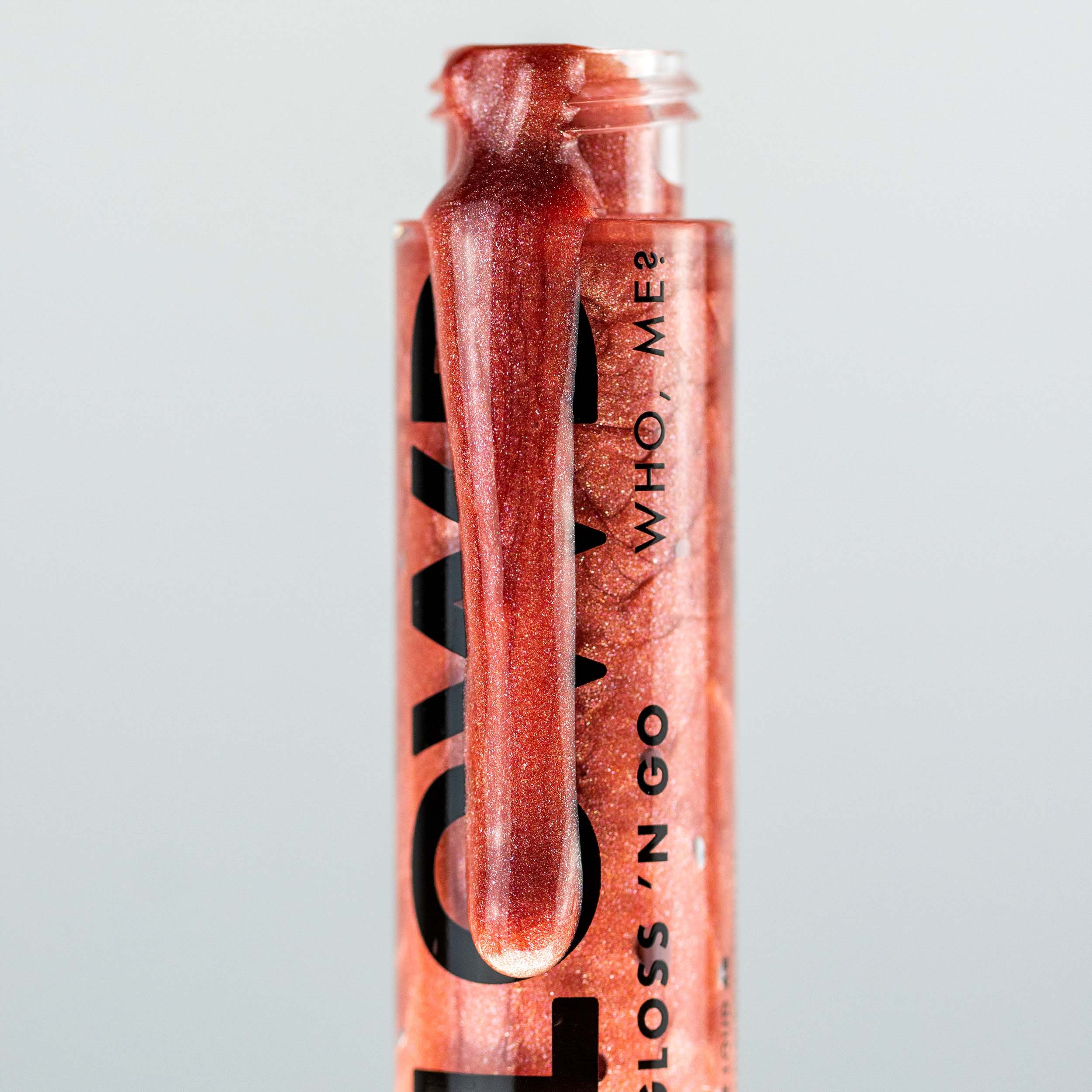 LOWD Cosmetics Gloss N' Go Lipgloss Who, me? (obrázok 7)