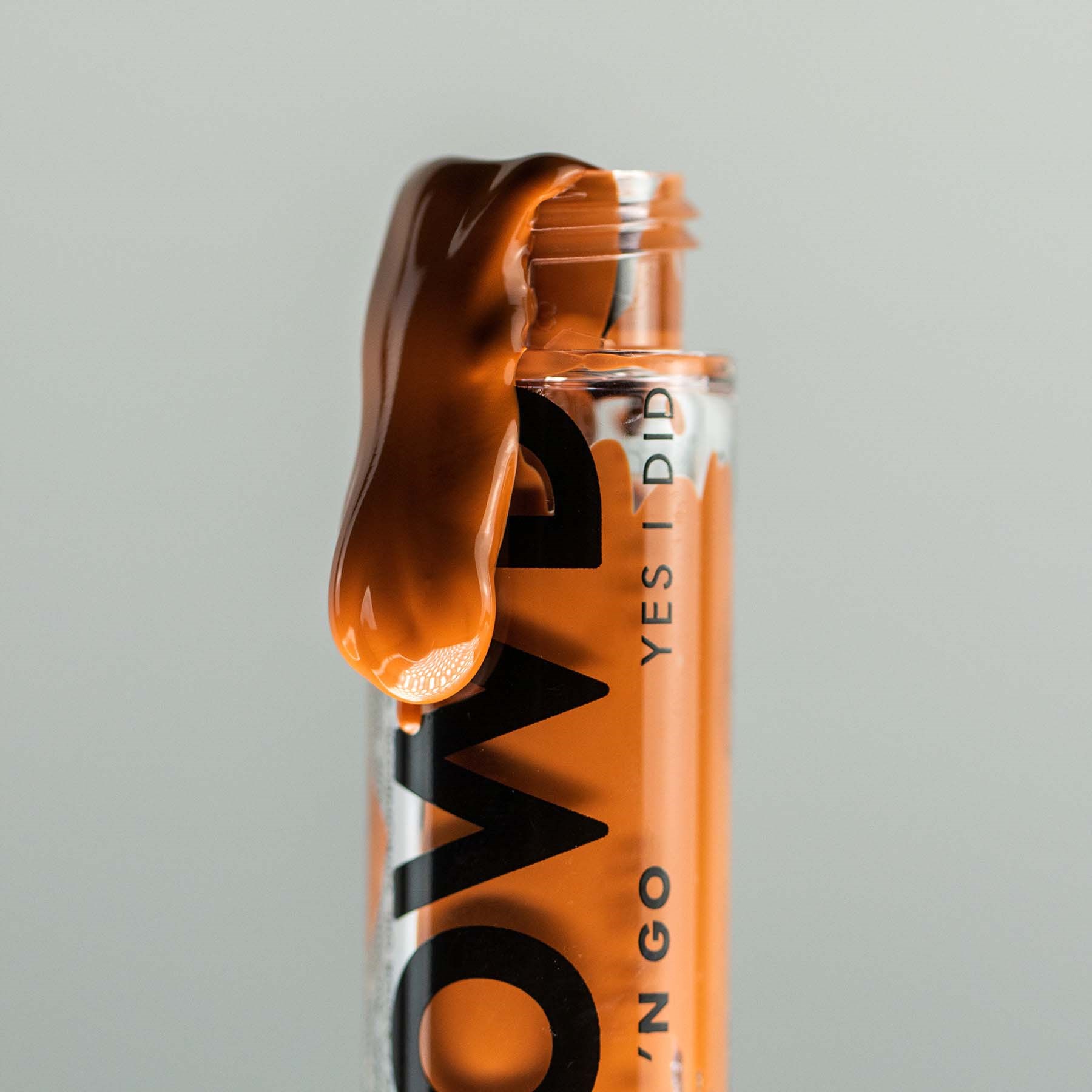 LOWD Cosmetics Gloss N' Go Lipgloss Yes I did (obrázok 5)