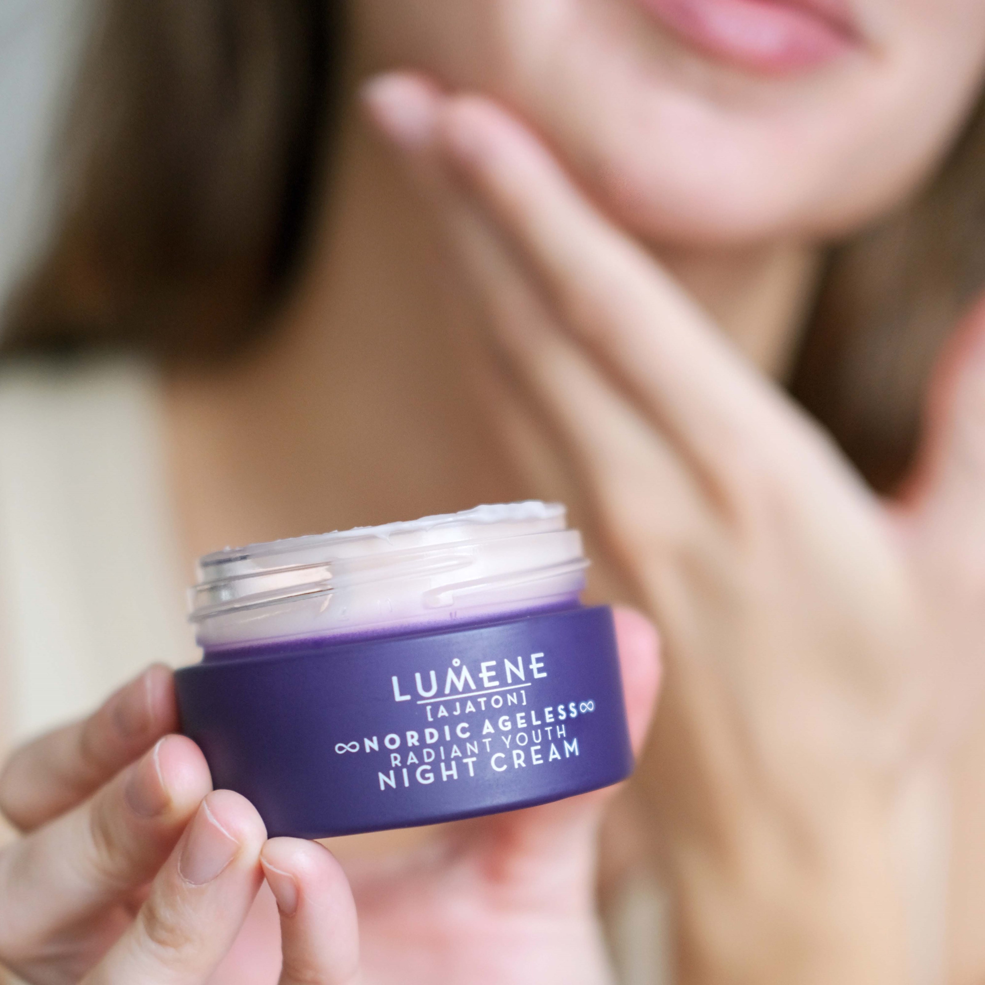 Lumene Nordic Ageless Radiant Youth Night Cream 50 ml (obrázok 3)
