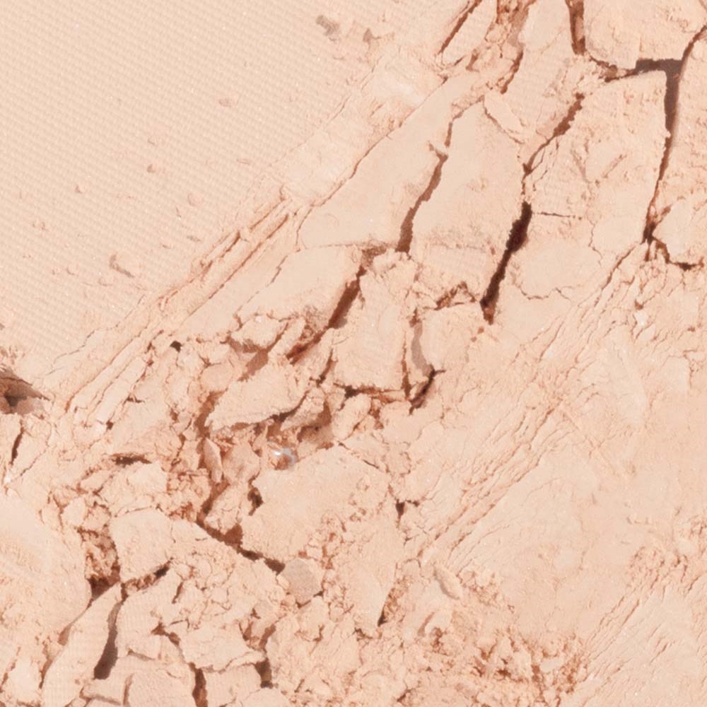 Alternativ bild 1 för Lumene Blur Longwear Powder Foundation SPF 15 2