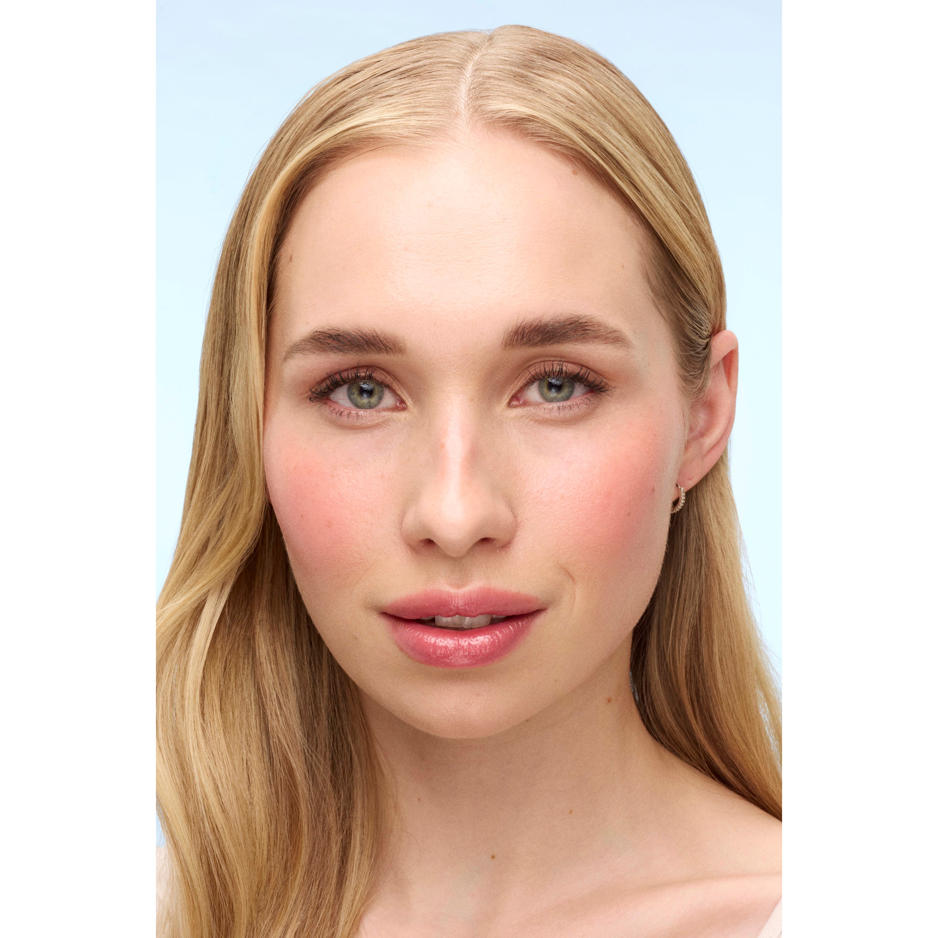 Lumene Invisible Illumination Liquid Blush Arctic Rose (obrázok 3)